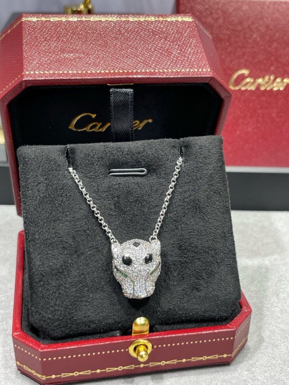 Cartier Panthère de Cartier Diamond-Paved Necklace with Onyx Eyes